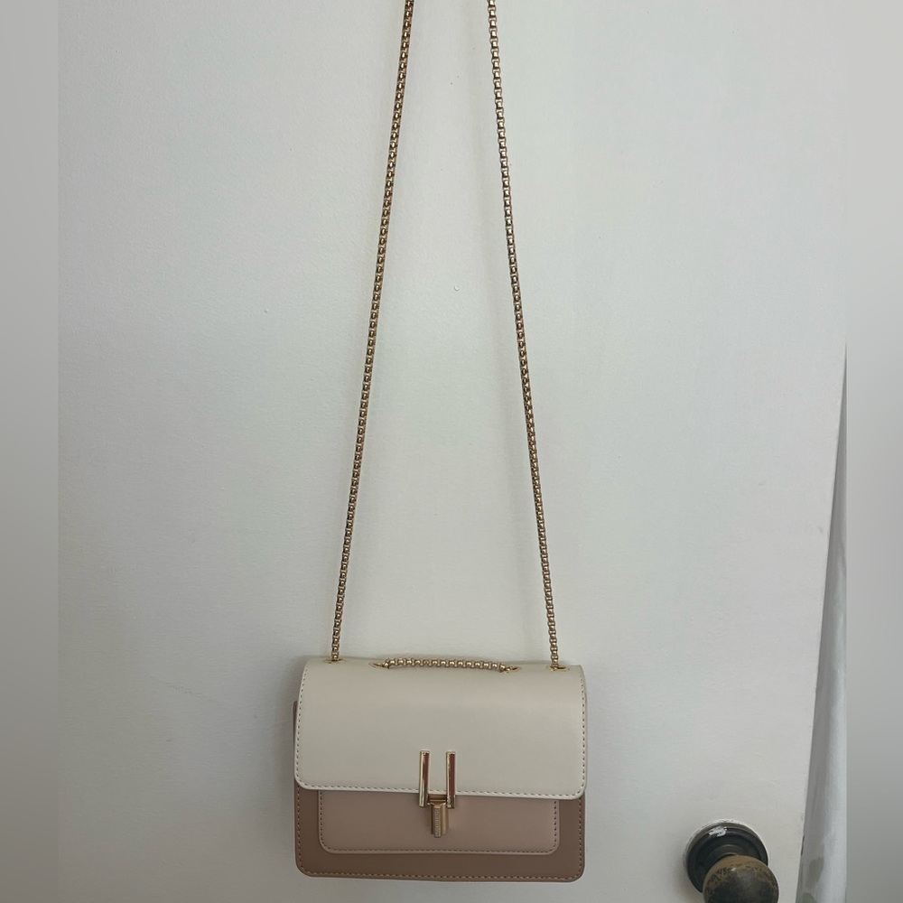 Color-Block Crossbody Bag - Picture 6 of 8